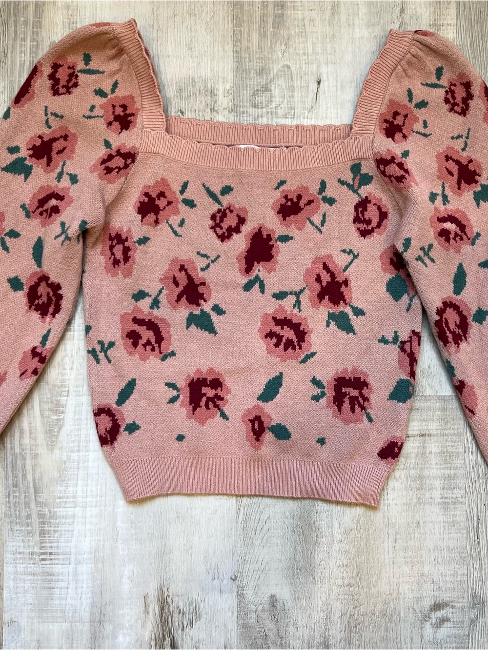 Willow & Wind Pink Rose Crop Square-Neck Sweater – Small